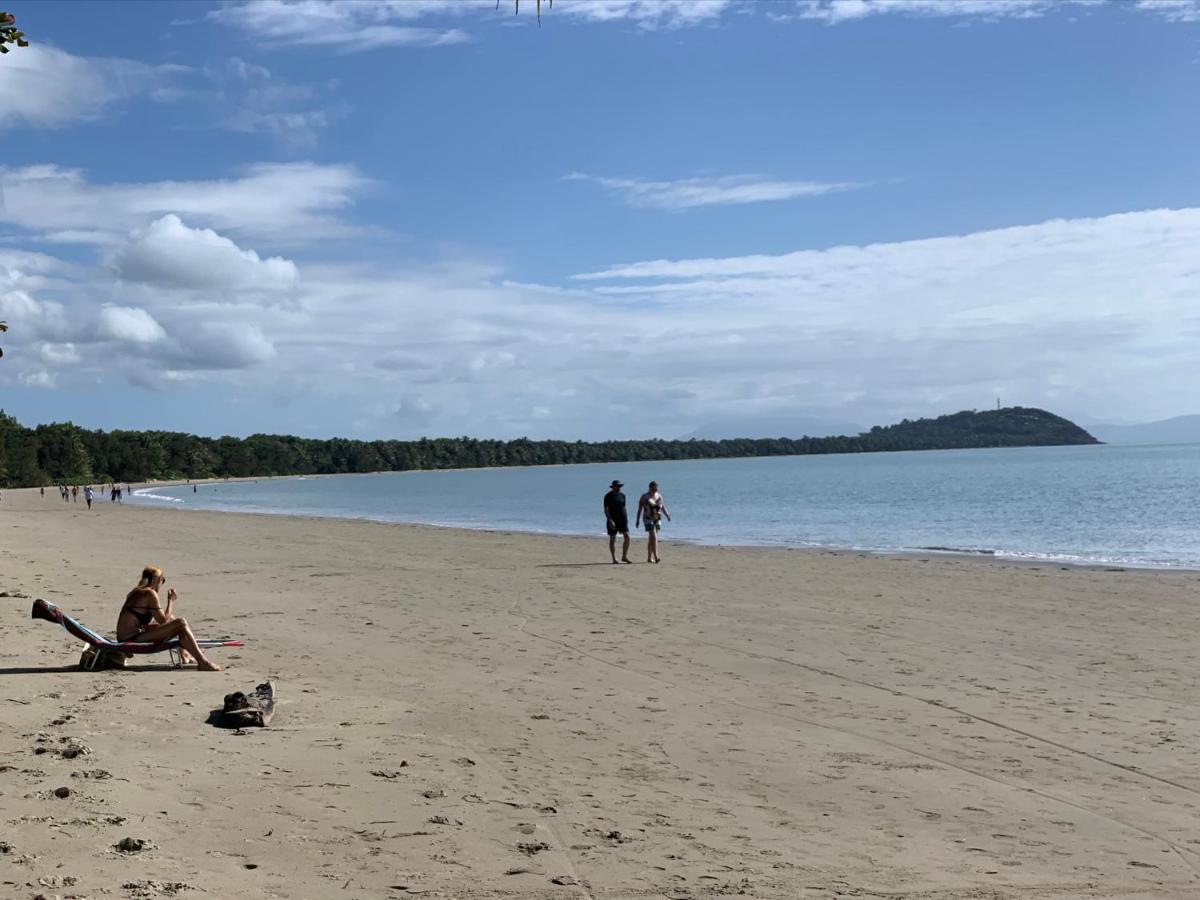 Beachside Apartment 1 With Plunge Pool ポートダグラス エクステリア 写真