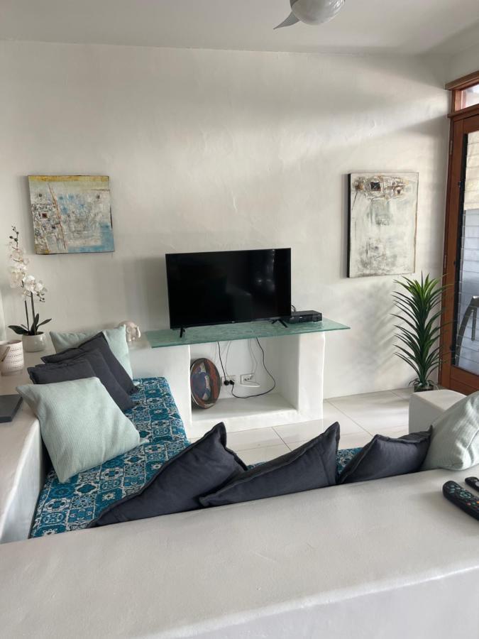 Beachside Apartment 1 With Plunge Pool ポートダグラス エクステリア 写真
