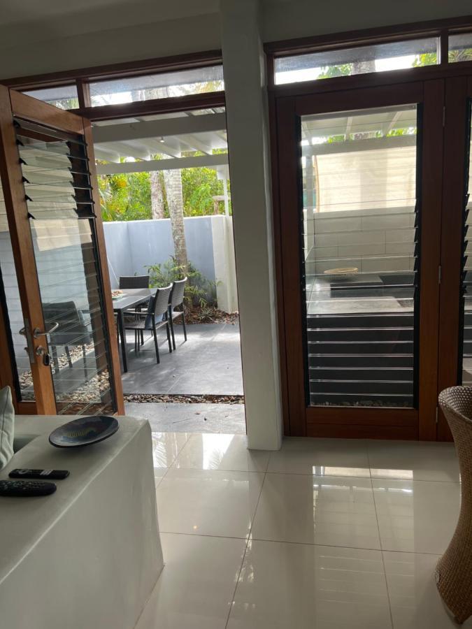 Beachside Apartment 1 With Plunge Pool ポートダグラス エクステリア 写真